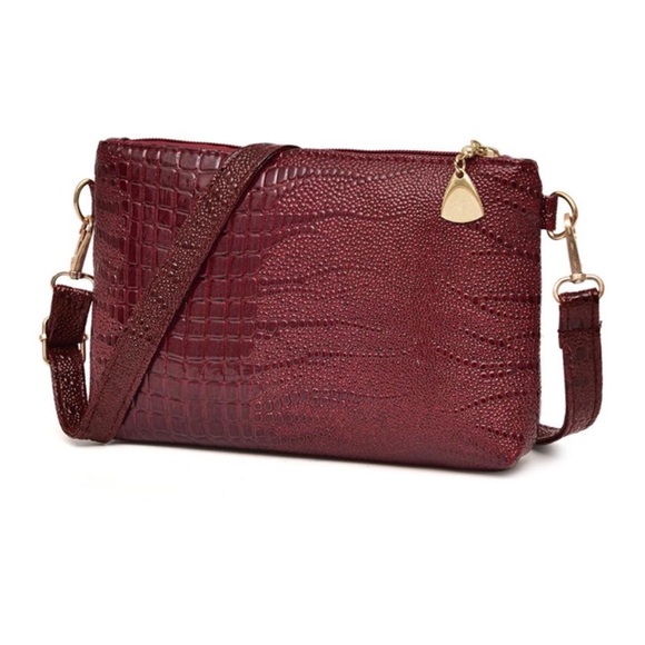 Brooke Beck Handbags - ⭐️ 3 for $21 Sale + Free Shipping